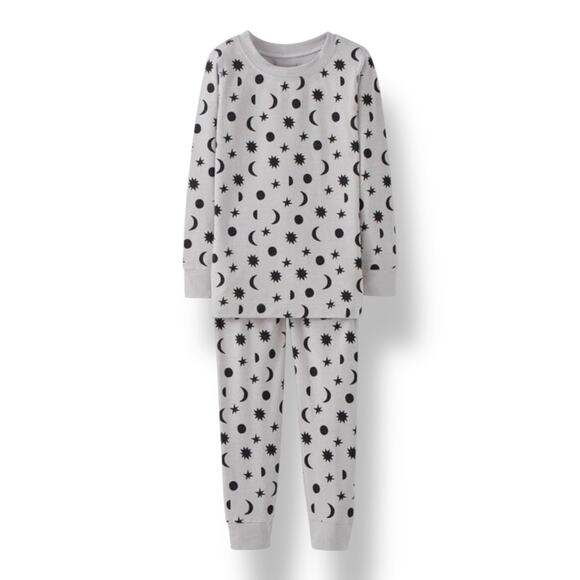 Hanna Andersson HannaSoft Pajamas Stars & Moon Tonal on Grey Size 2 NWT - Picture 1 of 2